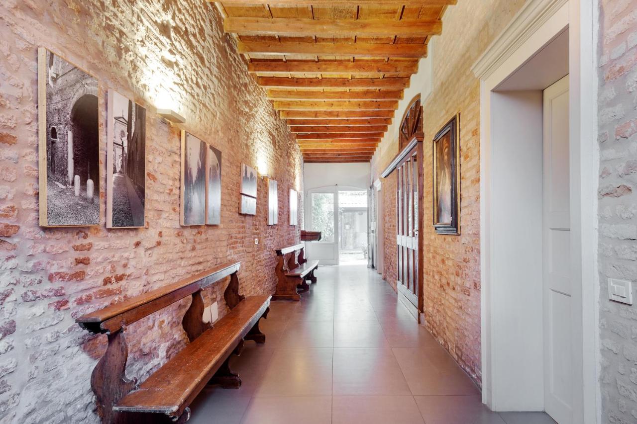La Dimora Medievale Del Duca Ferrara Exterior photo